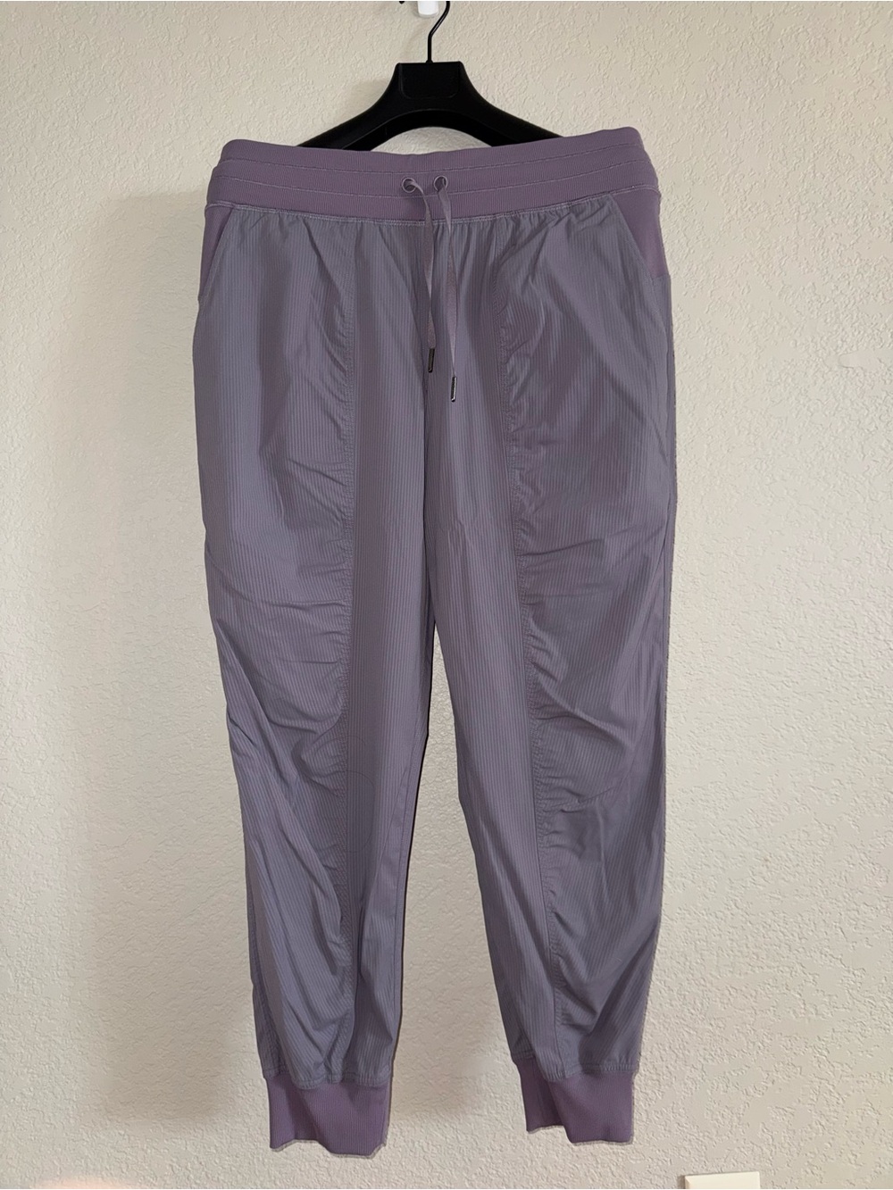 Lululemon Dance Studio Mid-Rise Joggers - Size 12 - Dusky Lavender